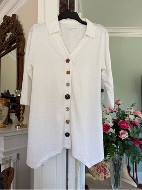 Soft Surroundings White Button-Front Collared Tunic with Mixed Buttons